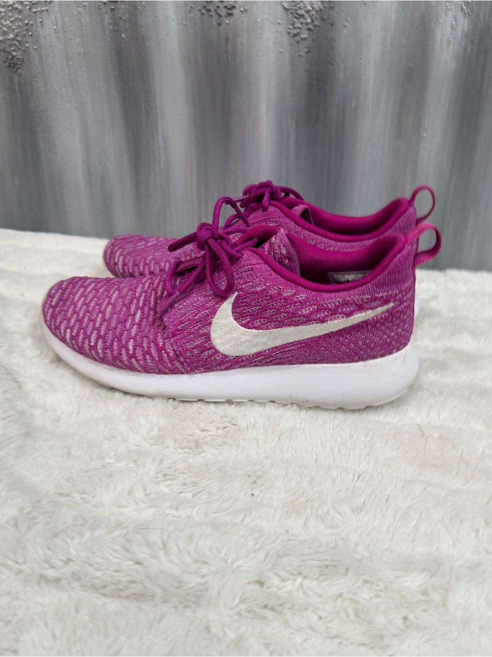 Nike Roshe Run Flyknit Fuchsia Flash